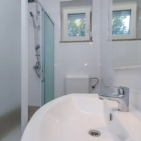 Modernes Nur 430 Meter Zum Sandstrand Mit Privatparkplatz Appartement *