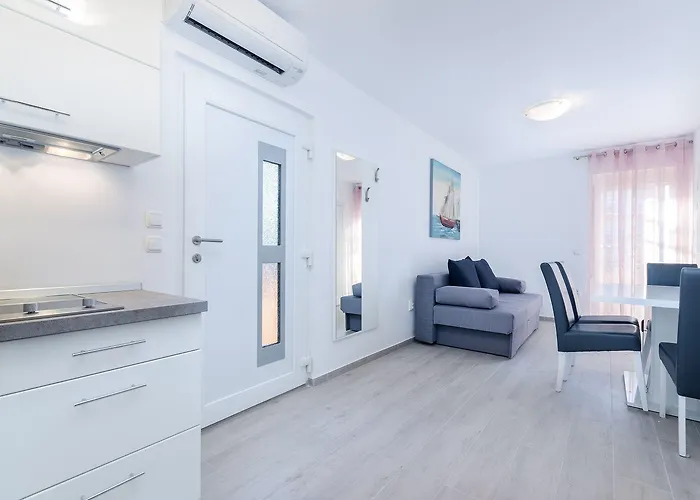 Modernes Nur 430 Meter Zum Sandstrand Mit Privatparkplatz Lejlighed *